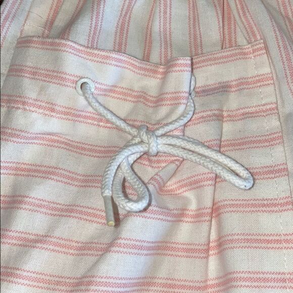 Mister Remo | Pink High Waisted Bermuda Shorts - Picture 4 of 7